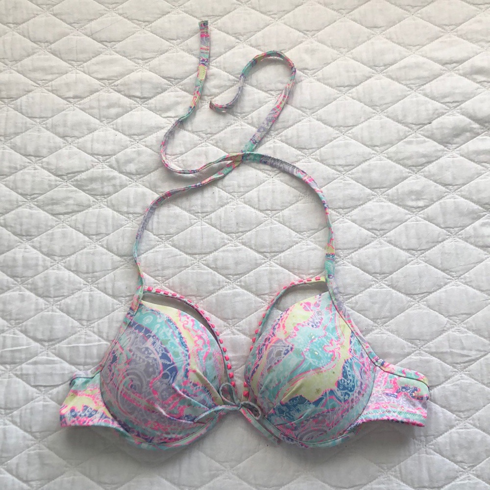Victoria’s Secret Bikini Top